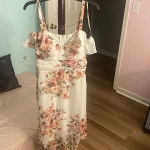 Beautiful floral dress size 9